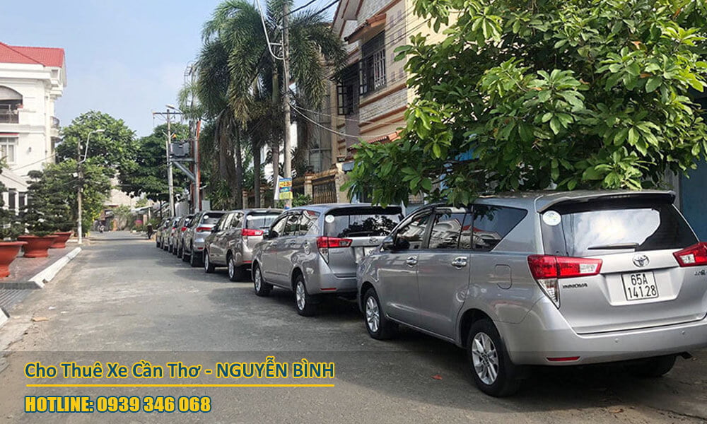 Cho thuê xe 7 chỗ toyota Innova tại Cần Thơ - Nguyễn Bình